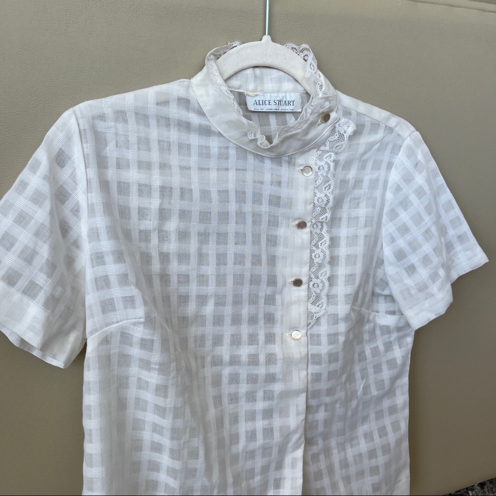 Vintage White Dress Shirt - Picture 4 of 12